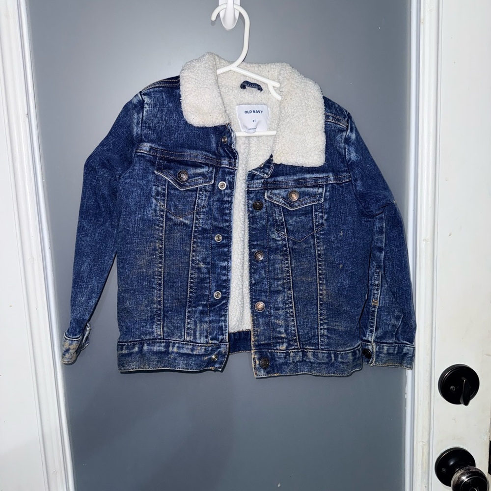 Old Navy Dark Blue Jean Jacket with White Sherpa Collar